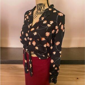 Floral Tie Front Cropped Blouse